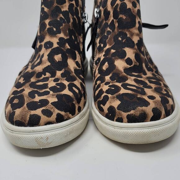 Animal Print Ankle Bootie 9.5 Hidden Wedge Shoes Leopard Sneaker Madden Girl - Picture 5 of 10